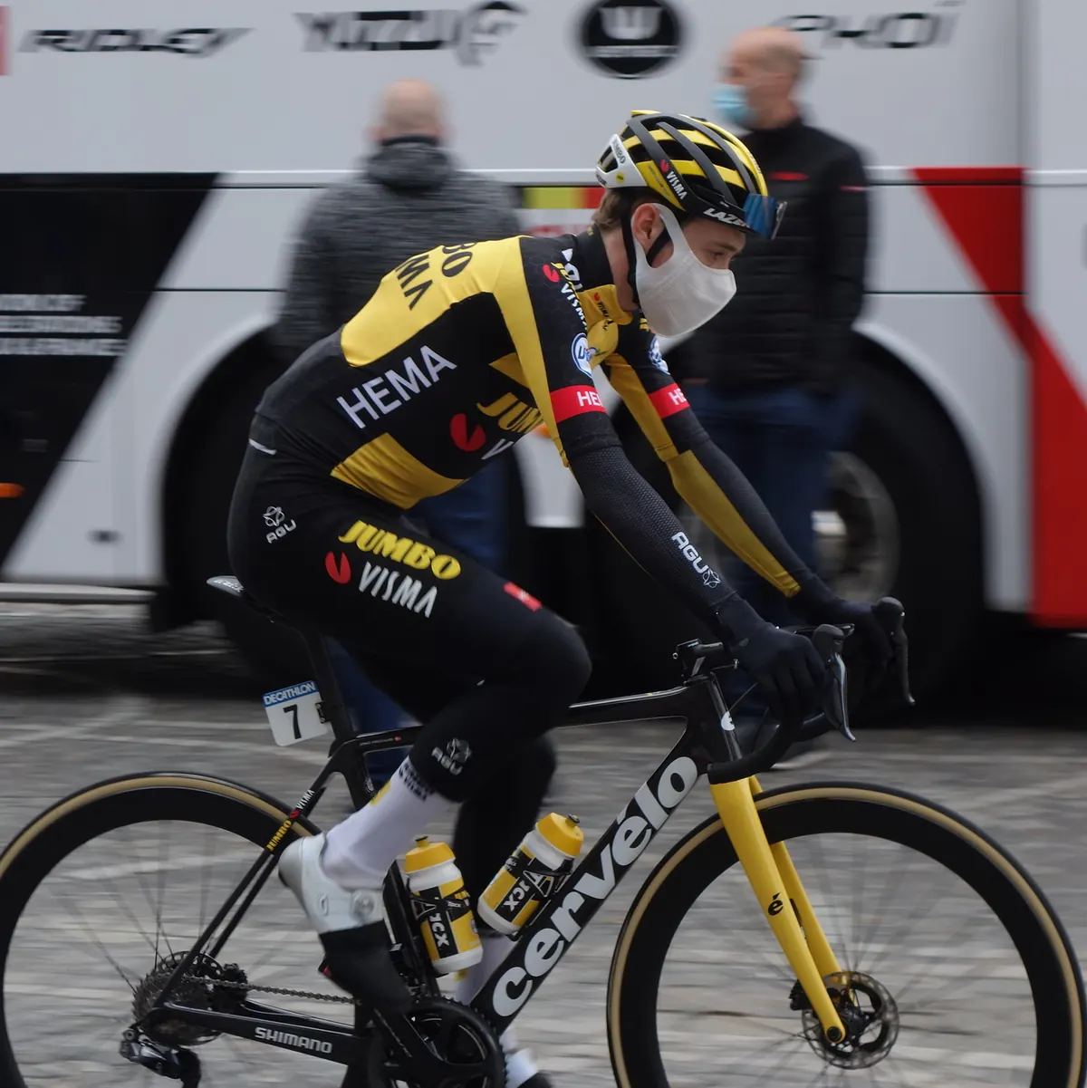 Ved starten af Liège-Bastogne-Liège 2021